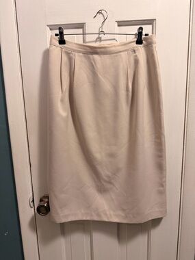 Classic Cream Pencil Skirt - Women's Tailored Office Skirt